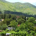 酒店 Shkodra