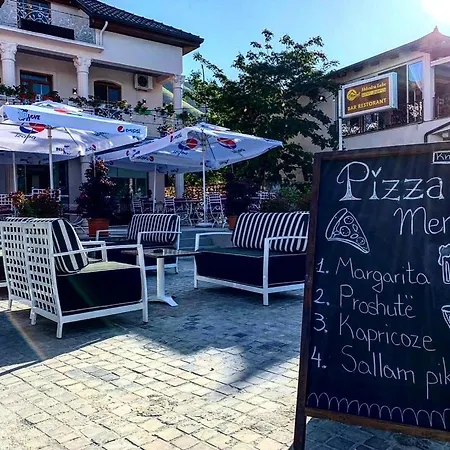 Auberge de jeunesse Shkodra Lake