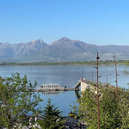 Shkodra Lake Auberge de jeunesse Široka
