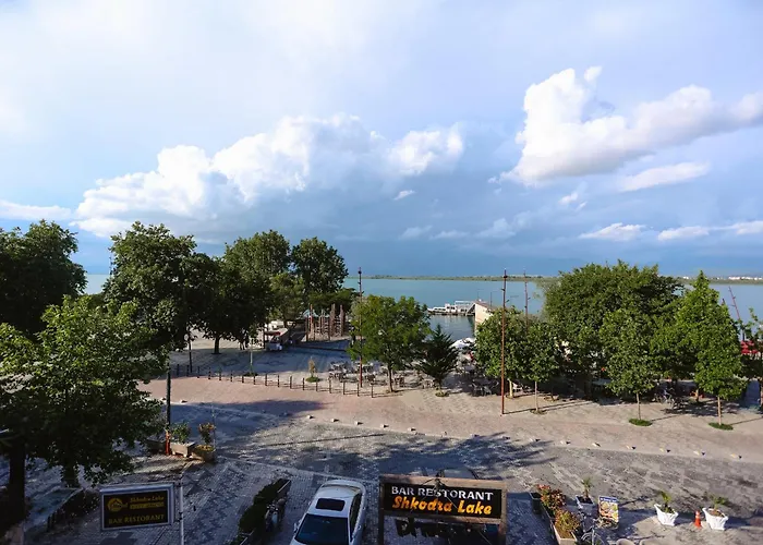 Shkodra 酒店 Široka