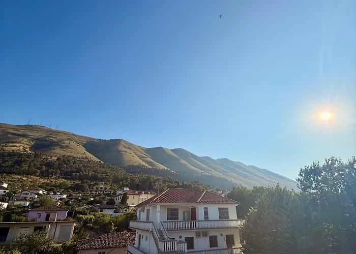 מלון Shkodra *
